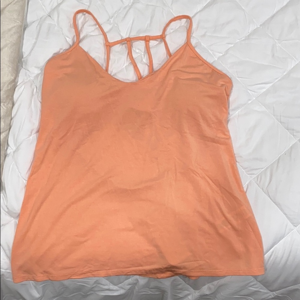 Fabletics Evelyn Tank “off the grid”
